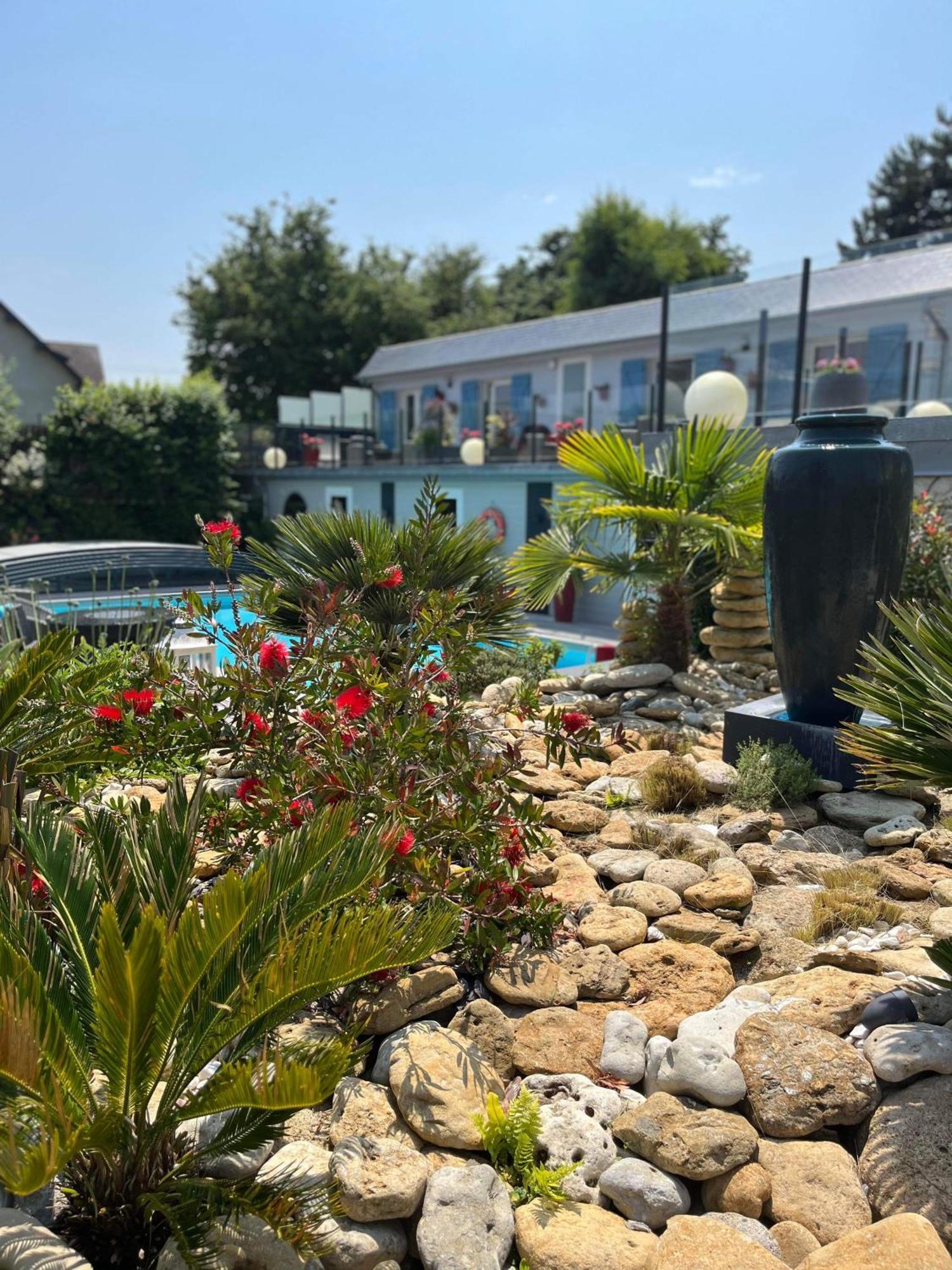 Hotel La Piscine Villers-sur-Mer Eksteriør billede